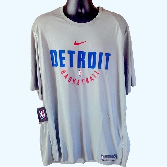 NIKE DRI-Fit BIG & Tall 3X Detroit Pistons Basketball NBA Short Sleeve Tee Grey… - Picture 2 of 10